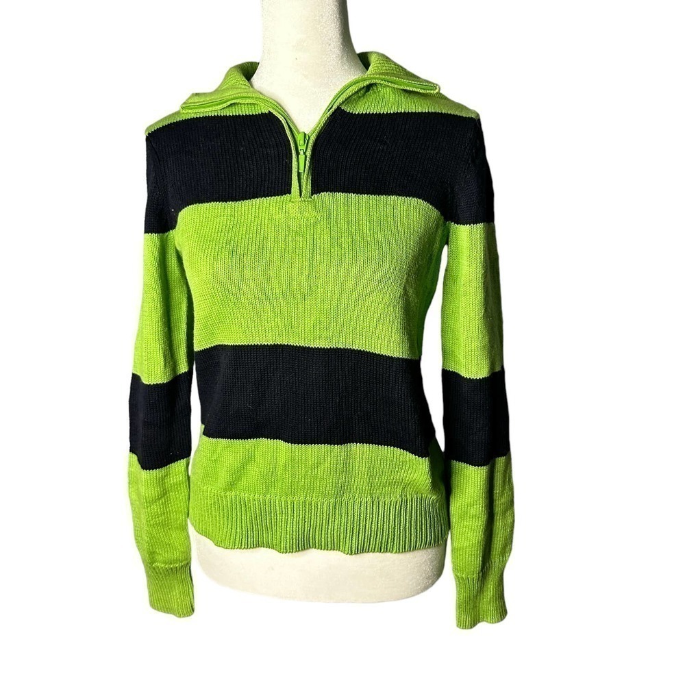 VILLAGER, a Liz Claiborne Co. Striped Turtleneck - S Petite